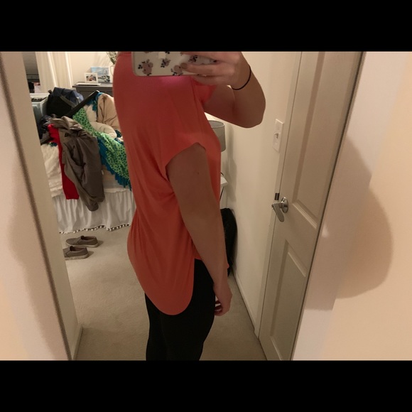 LOFT Coral Blouse - Picture 2 of 4